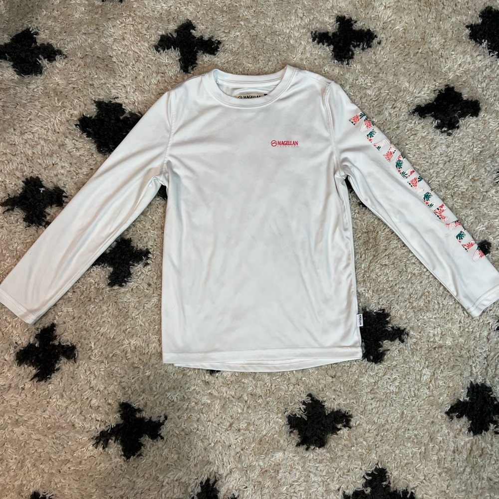 Magellan size small youth rash guard spf protection
